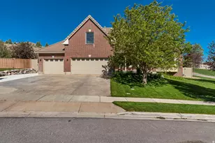 4642 N Pebblestone Ln W, Lehi, UT 84043 - Photo 3