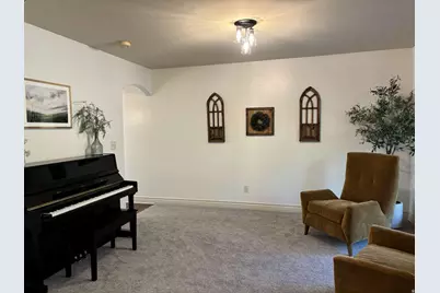 6669 W Canterbury Dr, Highland, UT 84003 - Photo 7
