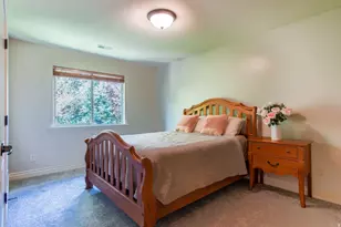6669 W Canterbury Dr, Highland, UT 84003 - Photo 13