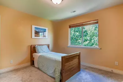 6669 W Canterbury Dr, Highland, UT 84003 - Photo 15