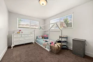 8527 S Colene Dr E, Sandy, UT 84094 - Photo 11