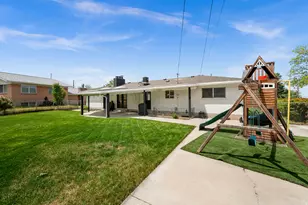 8527 S Colene Dr E, Sandy, UT 84094 - Photo 23