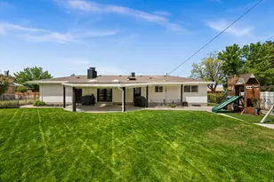 8527 S Colene Dr E, Sandy, UT 84094 - Photo 21