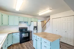 164 S Blue Mountain Dr, Monticello, UT 84535 - Photo 11