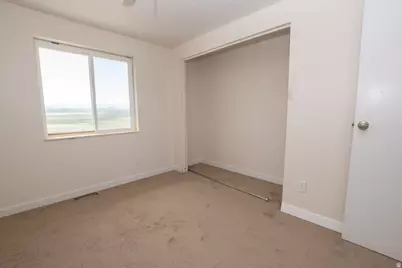 570 W Main St, Greenville, UT 84731 - Photo 15