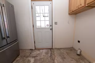 570 W Main St, Greenville, UT 84731 - Photo 11