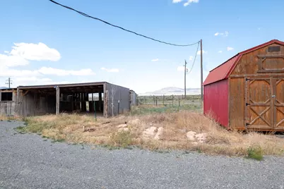 570 W Main St, Greenville, UT 84731 - Photo 35
