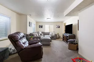 192 W Preakness Way, Stansbury Park, UT 84074 - Photo 27