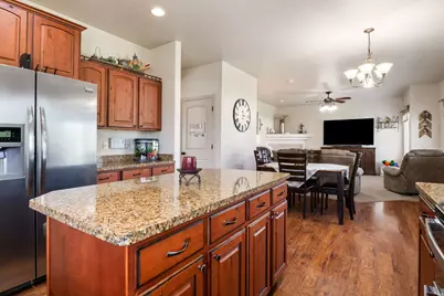 192 W Preakness Way, Stansbury Park, UT 84074 - Photo 11
