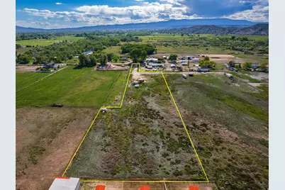 2208 N 250 W, Vernal, UT 84078 - Photo 3
