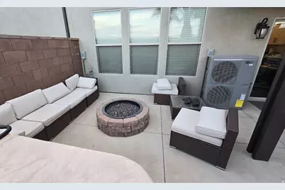 560 N Ventura Ln, Washington, UT 84780 - Photo 17