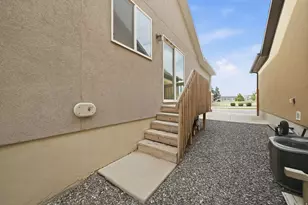 1854 E Shadow Dr N, Eagle Mountain, UT 84005 - Photo 33