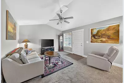 1854 E Shadow Dr N, Eagle Mountain, UT 84005 - Photo 3
