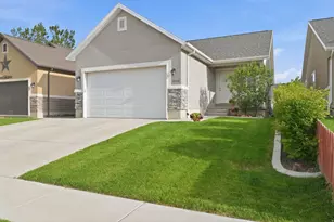 1854 E Shadow Dr N, Eagle Mountain, UT 84005 - Photo 1