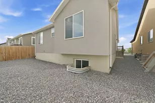 1854 E Shadow Dr N, Eagle Mountain, UT 84005 - Photo 31