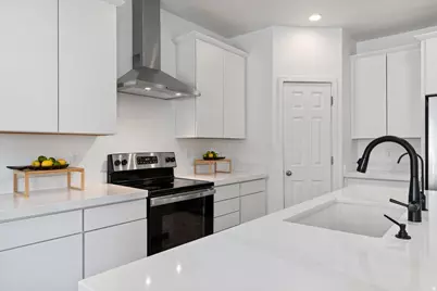 2869 S Drake Ave, Saratoga Springs, UT 84045 - Photo 13