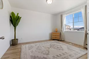 2869 S Drake Ave, Saratoga Springs, UT 84045 - Photo 5