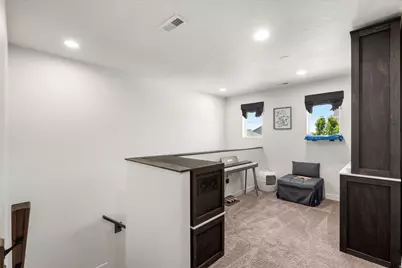 1735 W Parkview Dr, Syracuse, UT 84075 - Photo 15