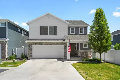 1735 W Parkview Dr, Syracuse, UT 84075 - Photo 1