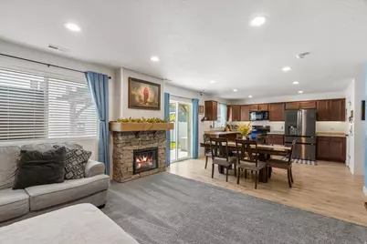 1735 W Parkview Dr, Syracuse, UT 84075 - Photo 9