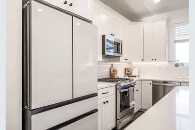 25 E Center St N #61, North Salt Lake, UT 84054 - Photo 9