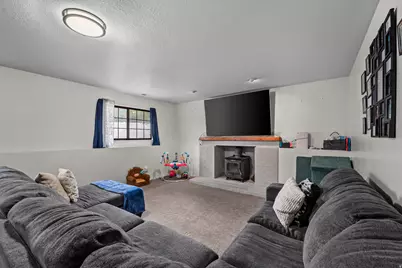 319 Lisa Way, Tooele, UT 84074 - Photo 13