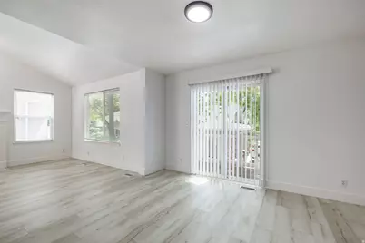 2024 E Cotton Willow Ln, Holladay, UT 84117 - Photo 9