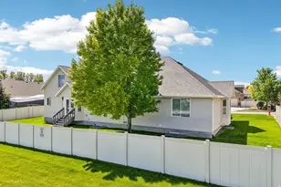 3352 W 10235 S, South Jordan, UT 84095 - Photo 51