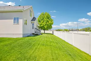 3352 W 10235 S, South Jordan, UT 84095 - Photo 47