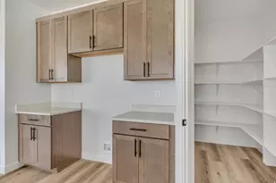 6687 S Shadow Peak Rd W, West Jordan, UT 84081 - Photo 15