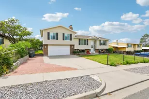3846 S 7160 W, West Valley, UT 84128 - Photo 3
