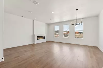 11025 S Freestone Dr W #123, South Jordan, UT 84009 - Photo 3