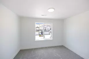 2884 N Purpletop Ln, Saratoga Springs, UT 84045 - Photo 17