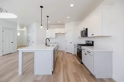 2884 N Purpletop Ln #2204, Saratoga Springs, UT 84045 - Photo 9