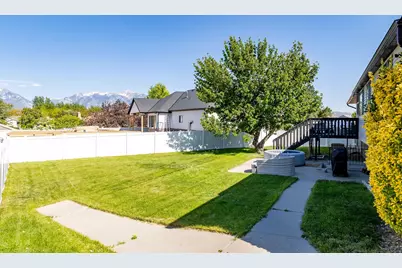 9977 S 3265 W, South Jordan, UT 84095 - Photo 25