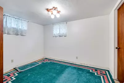 34 W 800 N, Bountiful, UT 84010 - Photo 21