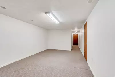 34 W 800 N, Bountiful, UT 84010 - Photo 19