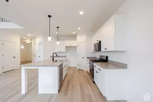 12754 S Capitol Gorge Dr, Herriman, UT 84096 - Photo 7