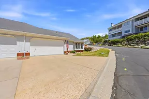 3766 S Cardiff Cir E, Bountiful, UT 84010 - Photo 43