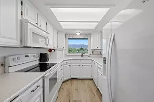 3766 S Cardiff Cir E, Bountiful, UT 84010 - Photo 13