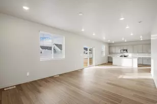 3298 W 3525 S, West Haven, UT 84401 - Photo 13