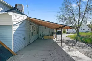 44 N Shriver St, Eureka, UT 84628 - Photo 33