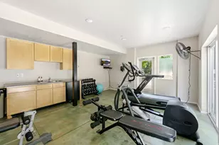 4340 S Highland Dr E, Holladay, UT 84124 - Photo 23
