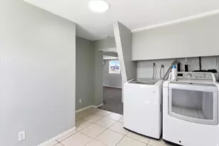 1613 E Sunset S, Lake Point, UT 84074 - Photo 27