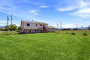 1613 E Sunset S, Lake Point, UT 84074 - Photo 29