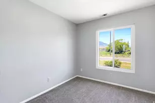 1613 E Sunset S, Lake Point, UT 84074 - Photo 15