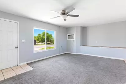 1613 E Sunset S, Lake Point, UT 84074 - Photo 5