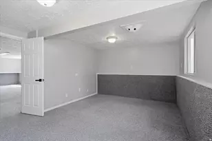 1142 E 1350 S, Clearfield, UT 84015 - Photo 17