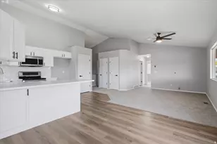 1142 E 1350 S, Clearfield, UT 84015 - Photo 5
