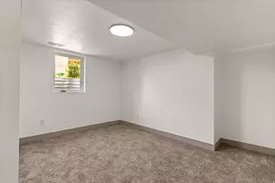 526 E Commonwealth Ave, Salt Lake City, UT 84106 - Photo 19